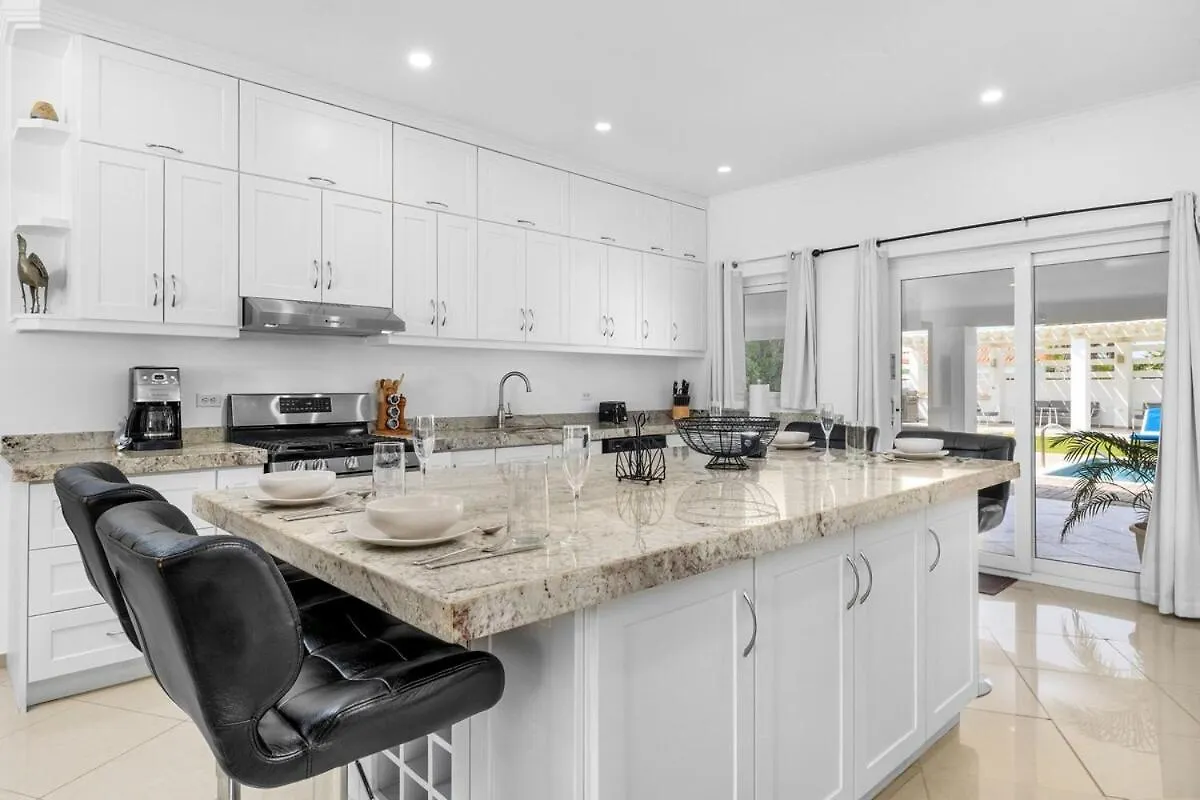 Villa Noah Your Luxurious 4Br Retreat By Bocobay Palm Beach