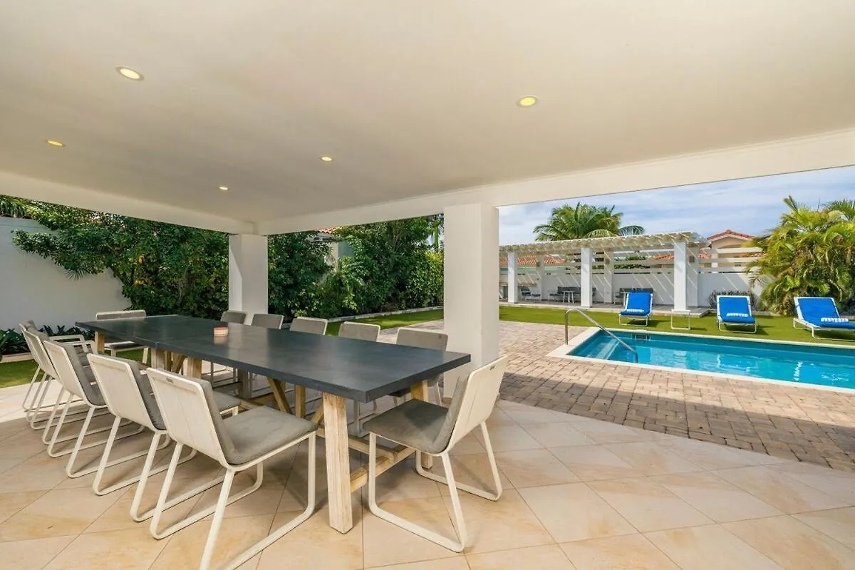 Villa Noah Your Luxurious 4Br Retreat By Bocobay Palm Beach