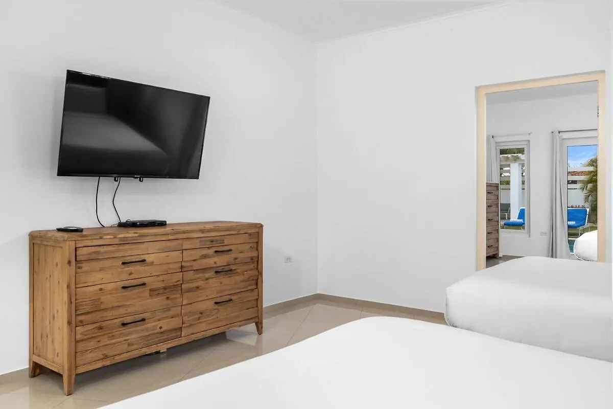 Villa Noah Your Luxurious 4Br Retreat By Bocobay パームビーチ